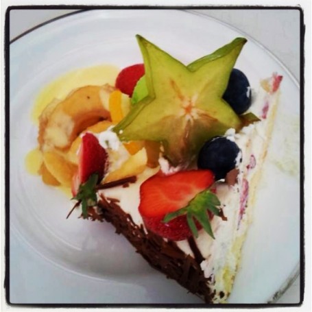 A star in my cake! from Harrods, London.