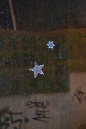 Estrellas en la ventana