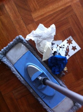 Star on the sweeping floor