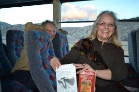 Tres mensajes en un autobús