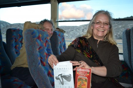 Tres mensajes en un autobús