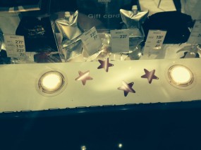 star on a shop´s window